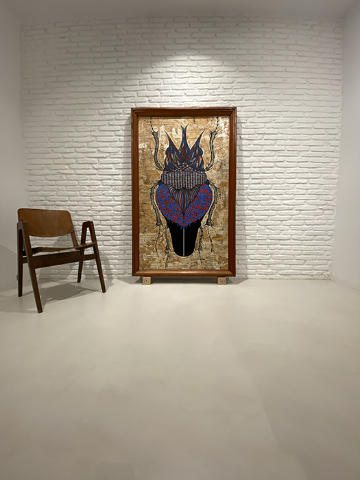 Greek artist, painting, artwork, dimitris ntokos, lives in Athens, scarab, scarabeus, beetle, dimitris dokos, canvas, contemporary art, modern art, art, beetle, optic art, art